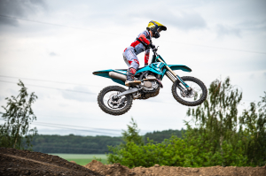 Kove Experience Day: Novinka 450 RR a česká dakarská stopa